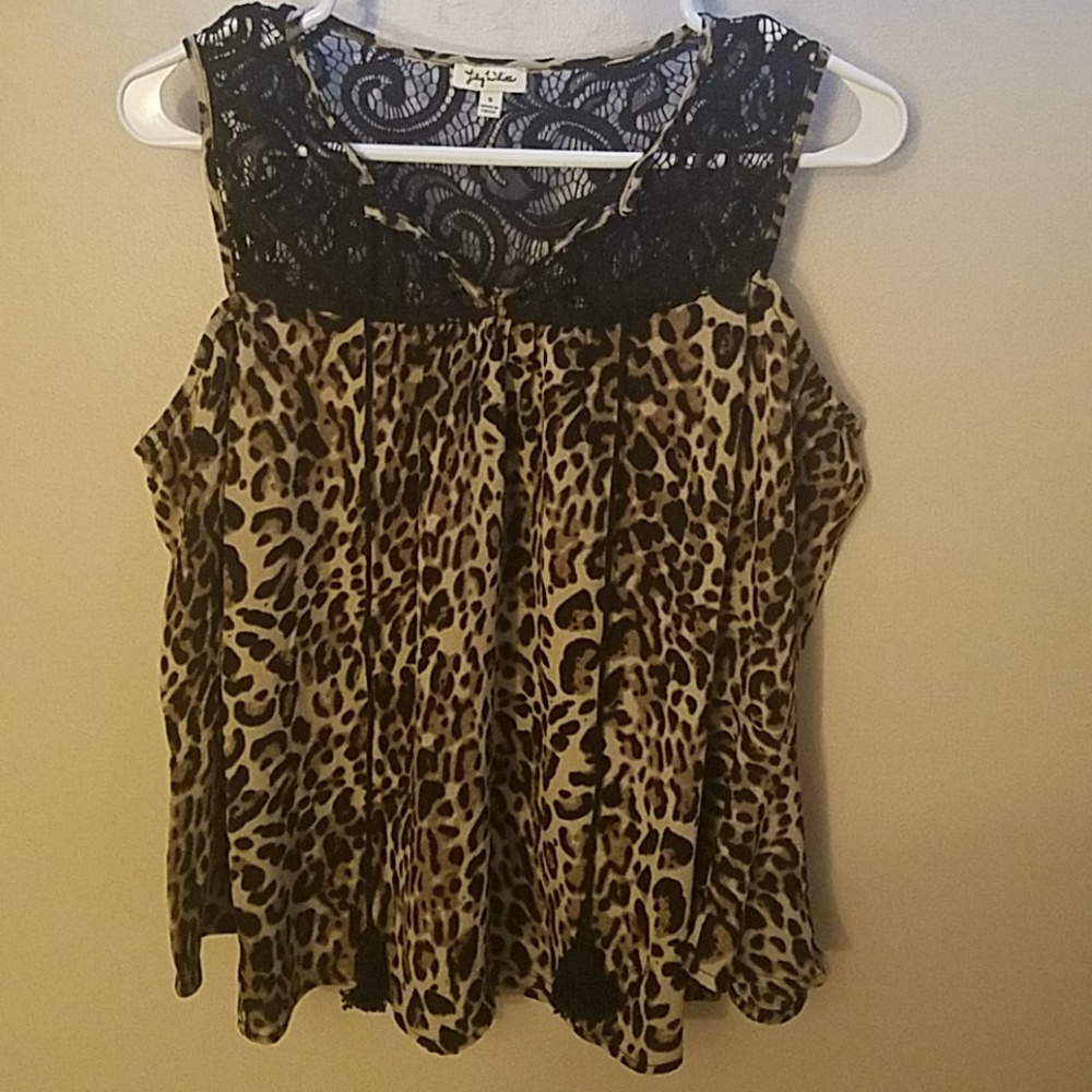 Lily White • Leopard/Cheetah Print Cold Shoulder